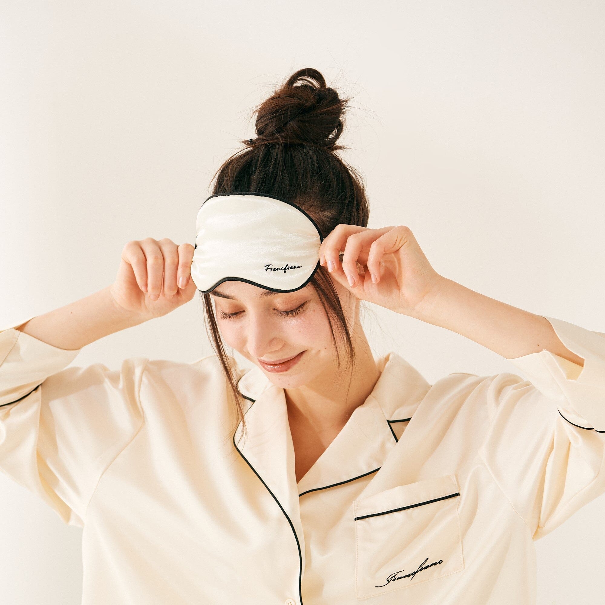 Silk Eye Mask  Ivory